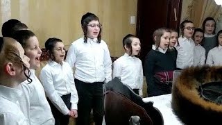 Yiddish Nachos Kids Singing For Tosh Rabbi