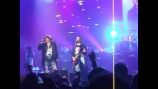 GUNS N' ROSES - Don't Cry @ O2 Arena (London, 31 May 2012)