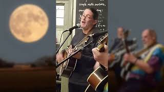 (2278x1280) Neil Young's "Harvest Moon", performed live by Vo & Tyler