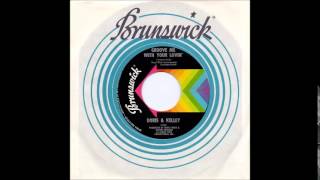 Doris & Kelley - Groove me with your lovin'