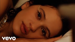 ROSALÍA - Berghain (Official Video) feat. Björk & Yves Tumor