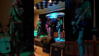 Vibe - Wonderwall - Jamian's, Red Bank, NJ