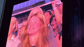 Robbie Williams ~Medley + Relight My Fire ~ 7/8-25 Stockholm Stadion Britpoptour #robbiewilliams 