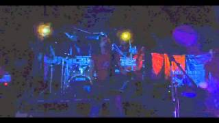 INVADER - Play No Games [live]