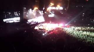 Depeche Mode - Never Let Me Down Again (live Ziggo Dome Amsterdam 07-12-2013)