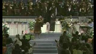 V.O.Ds perform Shekinah Glory's "Yes" 2006 concert