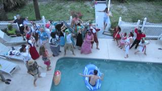 Family Beach Trip Harlem Shake by Baauer