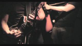 Talk Modern - Useless live at O'Briens