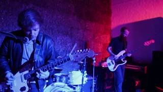 Cannibal Animal - Fall Down (Live @ Hot Mustard)