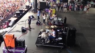 Creep In A T-Shirt Portugal. The Man Governors Ball