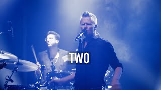 "TWO" - PIM NEWLAND AND FRIENDS, LIVE (Official Video)