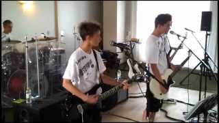 Another Step Forward - Boulevard of broken dreams (live at Åsen in Rønnebæk)