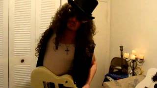 Slash ain't missin' Axl at all
