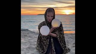 FORTUNE TELLER - AMBIENT ART by KayKay AGENCY