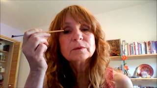 Makeup Tips - Eye Makeup for Hooded Eyes