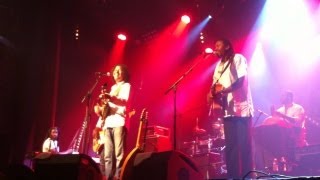 Aziz Sahmaoui & University of Gnawa - Allah Yanabina / Soudani - Live Alhambra Paris