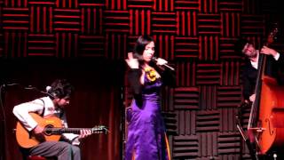 Deolinda - a problematica colocacao de mastro LIVE NYC