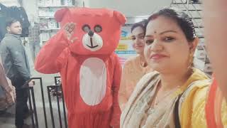 Chaliye frends Shopping karte hai || shopping mall || 🤗🤗 #shopping #clothes #mall 🤗🤗