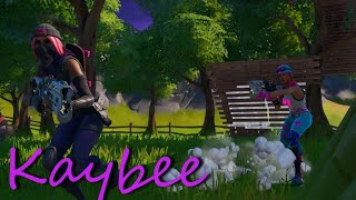 Fortnite Live | Short Stream | #Sub & Squad Up
