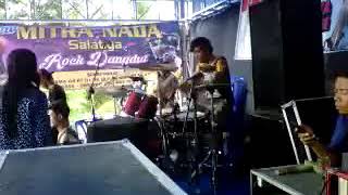Cuplikan aksi drumer gaul sepanjang masa keras gaess..