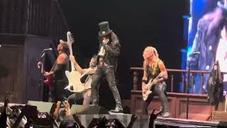 Alice Cooper “Lock Me Up” at Bridgestone Arena 9/12/23 in Nashville, TN