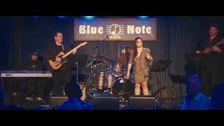 Tracy Cruz performs (You Make Me Feel Like) A Natural Woman (Carole King, Aretha Franklin)