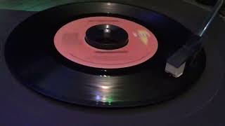 01188 In The Rain (Single Version)The Dramatics