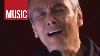 Jim Paredes - "Batang Bata Ka Pa" Live!