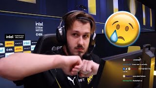 JL made his first clutch in NAVI | CSGO MOMENTS