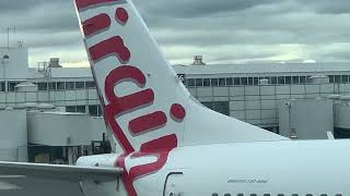 PLANE SPOTTING TAKES OFF AND LANDING AT SYDNEY AIRPORT AT DAY TIME