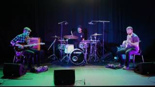 FLIGHTLESS BIRDS - Gareth (Live)