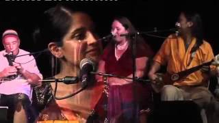 Bukhu played with great musician and singers at Woodford festival