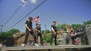 Titus Andronicus - (I'm) Screwed (Official Video)