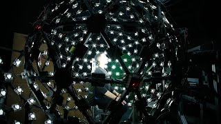 How do you assemble a Light Stage?