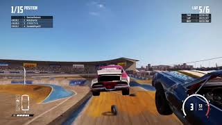 Competitive last lap in Wreckfest online.