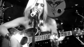 Tasting Grace - No Regrets (Live Acoustic Music Video)