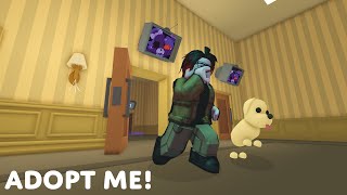 Can You Escape THE HAUNTLET?! Adopt Me! Halloween Minigame Trailer!