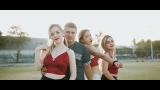 James Kye - La Del Vestido Rojo (Official Video)