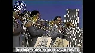 Oscar D´León y su orquesta en la televisión venezolana con el tema Yo Soy