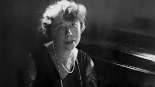 Marguerite Long plays Debussy's Arabesques No.1 & 2