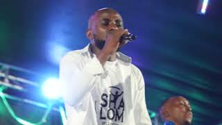 NIKO HURU  CONCERT GRAVI STADE