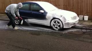 Quick snow foam