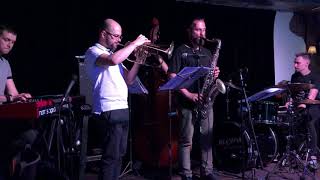 DM Quintet - Hubway