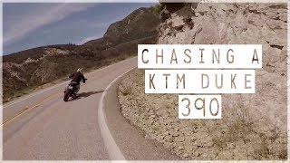 BMW R nineT Chasing a KTM 390 Duke