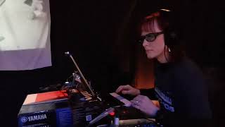Alexa Momtaz live at Wheel Club for Synthpocalypse 9