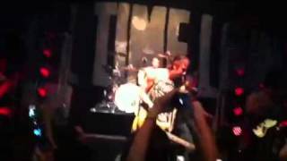 All Time Low gets a present from Matinee At Midnight