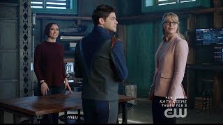 Supergirl 5x11 Winn becomes a wanted man