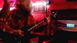 Reek Of Blood-Legs cut off (LIVE)