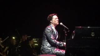 Rufus Wainwright - Hallelujah @ Philharmonie de Paris (10/06/17)