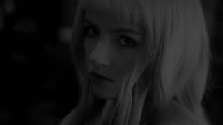 Au Pair Trailer